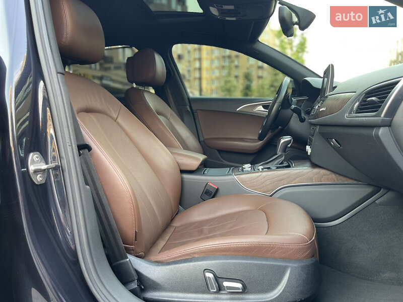 Седан Audi A6 2015 в Киеве