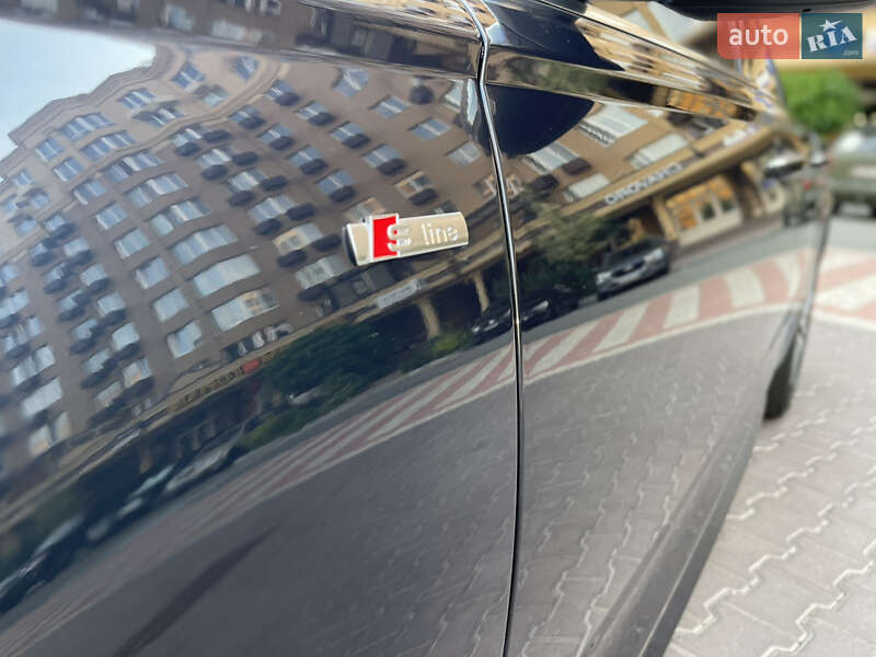 Седан Audi A6 2015 в Киеве