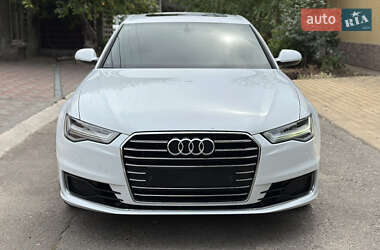Седан Audi A6 2016 в 
