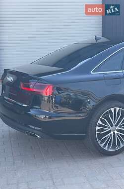 Седан Audi A6 2017 в 
