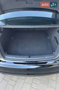 Седан Audi A6 2017 в 