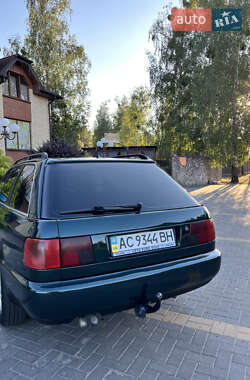 Универсал Audi A6 1995 в 