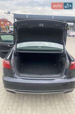 Седан Audi A6 2016 в 