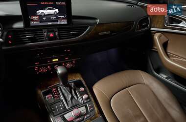 Седан Audi A6 2015 в 
