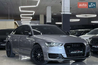 Седан Audi A6 2015 в 