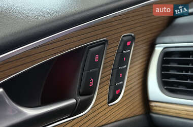 Седан Audi A6 2015 в 