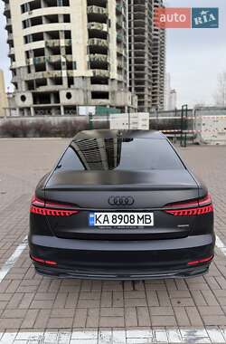 Седан Audi A6 2023 в 