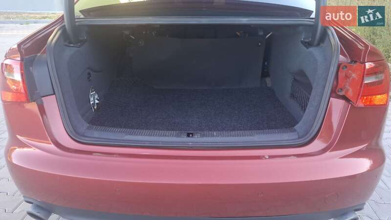 Седан Audi A6 2013 в Полтаві