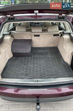 Универсал Audi A6 1998 в 