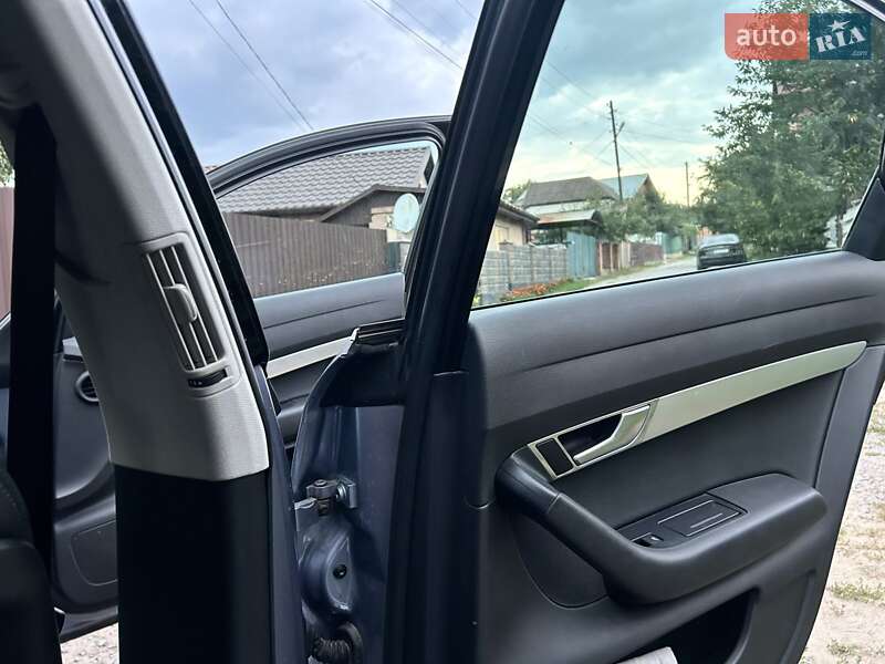 Седан Audi A6 2006 в Хмельнике