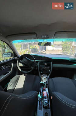 Седан Audi A6 1995 в 