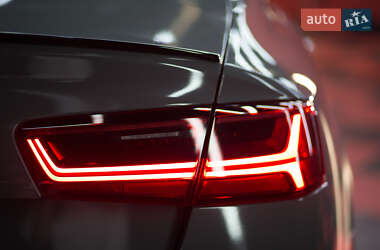 Седан Audi A6 2016 в 