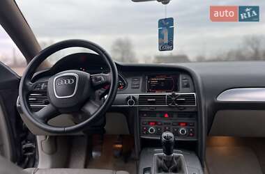 Седан Audi A6 2004 в 