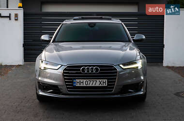 Седан Audi A6 2015 в 
