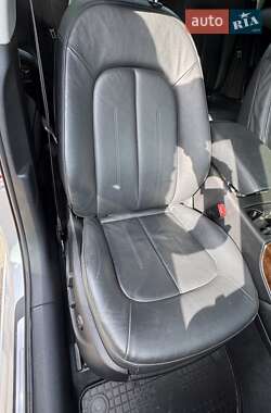 Седан Audi A6 2013 в 