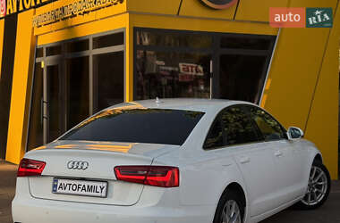 Седан Audi A6 2012 в 