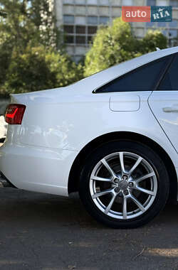 Седан Audi A6 2012 в 