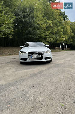 Седан Audi A6 2014 в 