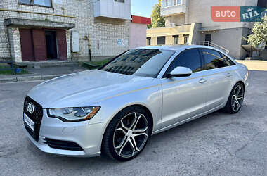 Седан Audi A6 2012 в 