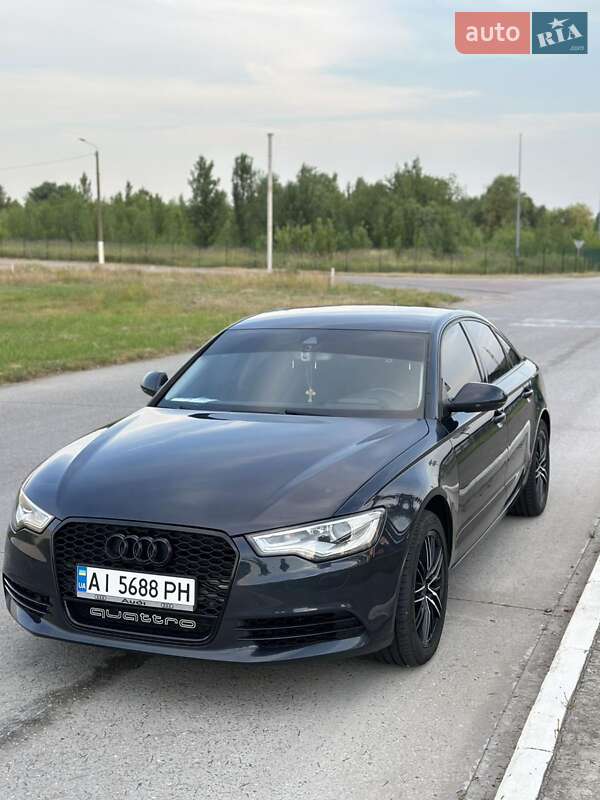 Седан Audi A6 2013 в Коростене