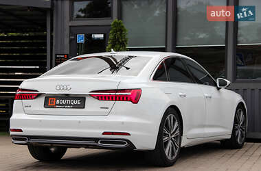 Седан Audi A6 2019 в 
