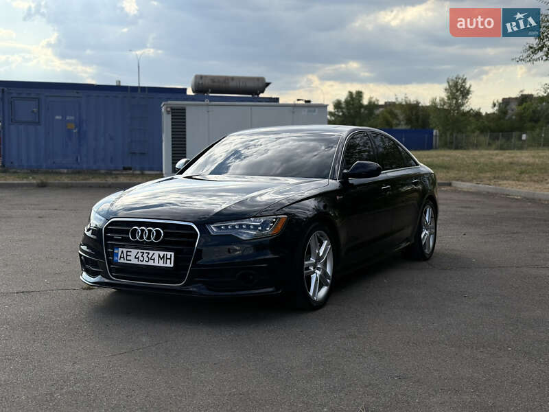 Седан Audi A6 2013 в 