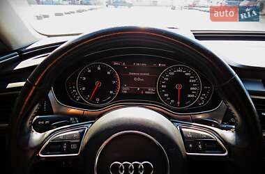 Седан Audi A6 2012 в 