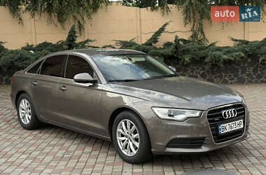 Седан Audi A6 2011 в 