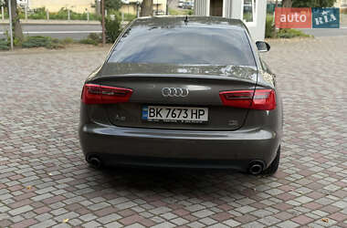 Седан Audi A6 2011 в 