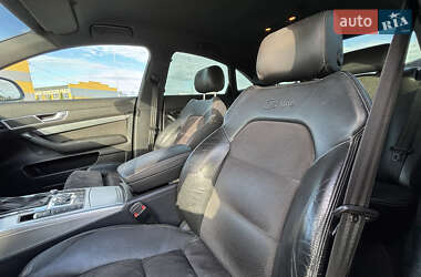 Седан Audi A6 2010 в 