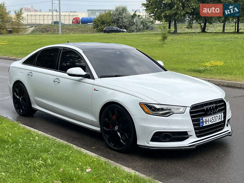Седан Audi A6 2013 в 