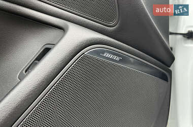 Седан Audi A6 2013 в 