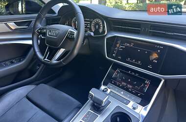 Седан Audi A6 2022 в 