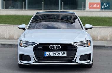 Седан Audi A6 2019 в 