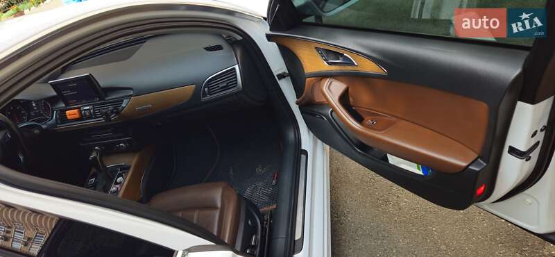 Седан Audi A6 2015 в Киеве