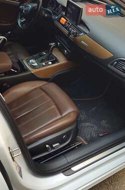 Седан Audi A6 2015 в 