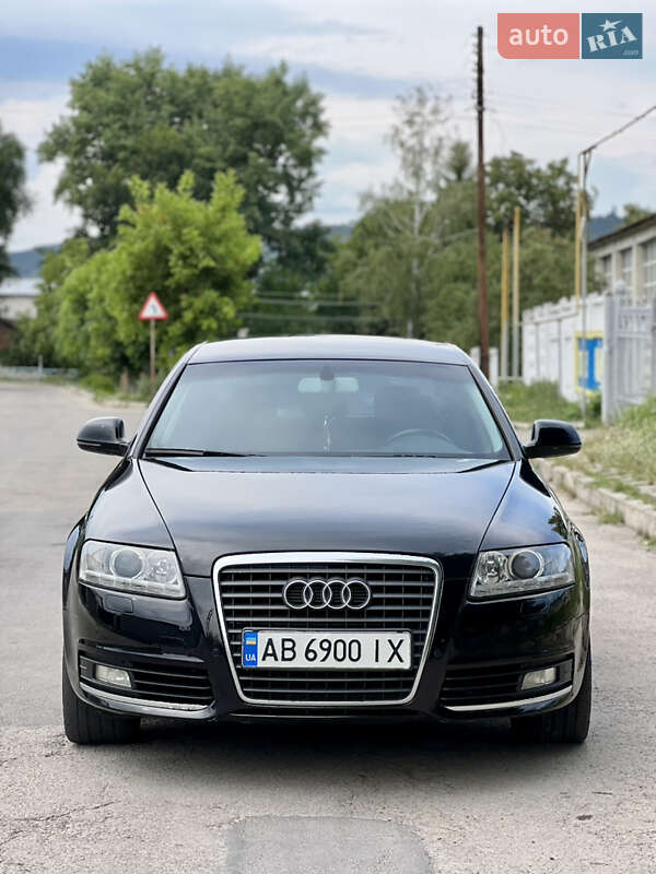 Седан Audi A6 2010 в 