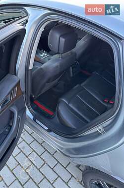 Седан Audi A6 2014 в 