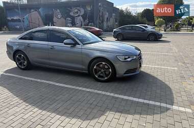 Седан Audi A6 2012 в 