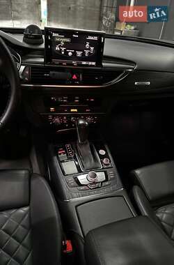 Седан Audi A6 2015 в 