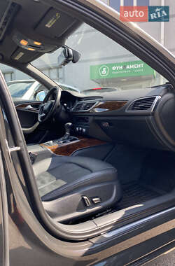 Седан Audi A6 2013 в 