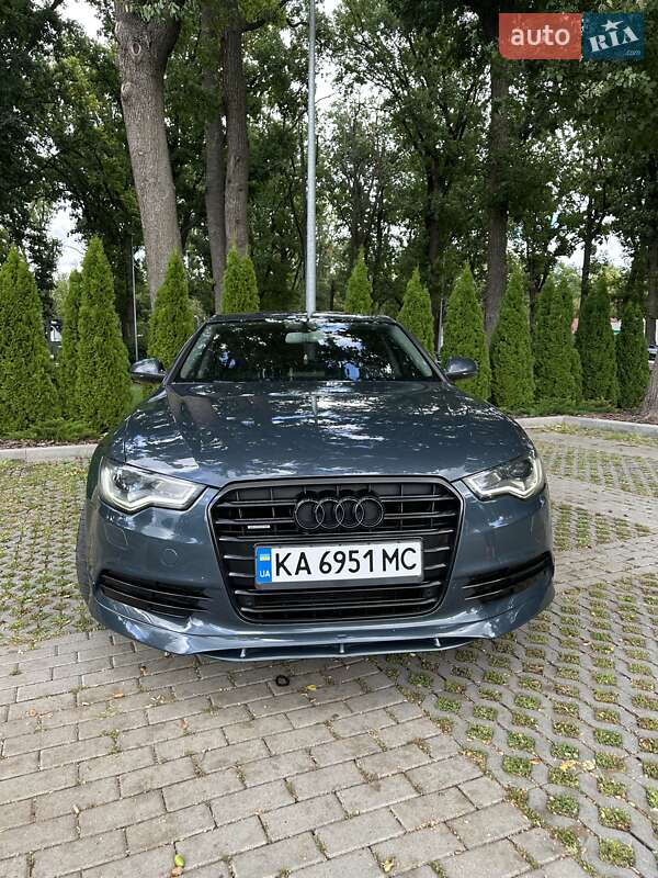 Седан Audi A6 2011 в 