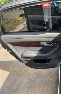 Седан Audi A6 2009 в 
