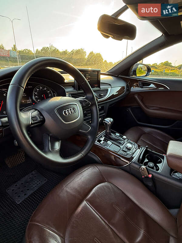 Седан Audi A6 2014 в Львове