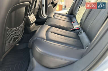 Седан Audi A6 2013 в 