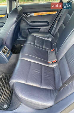 Седан Audi A6 2006 в 