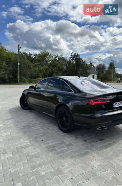 Седан Audi A6 2015 в 