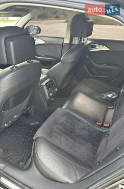 Седан Audi A6 2015 в 