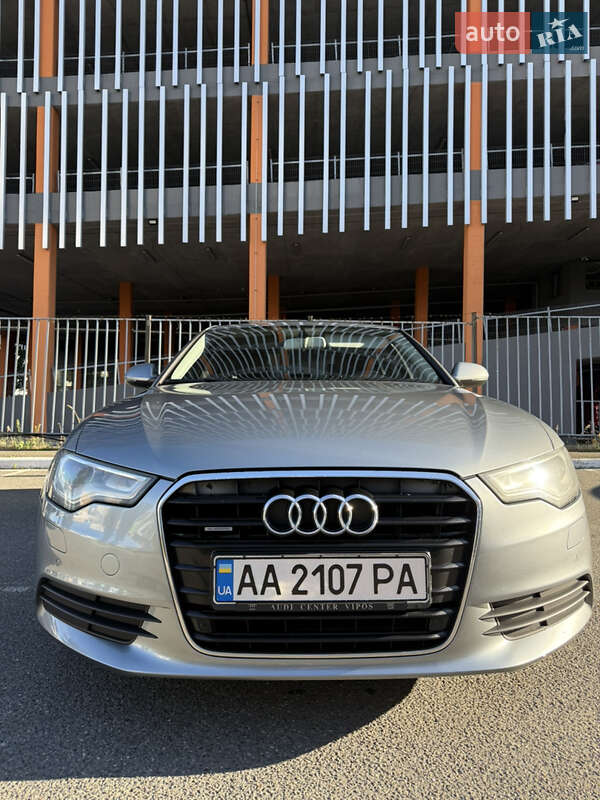 Седан Audi A6 2011 в Киеве
