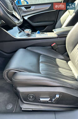 Седан Audi A6 2019 в 